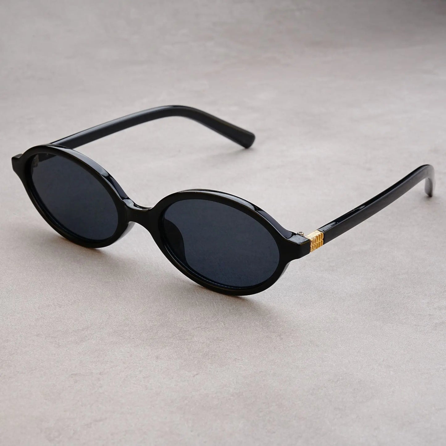 New Oval Sunglasses Black